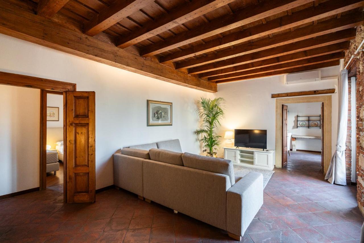 Domus Verona - Residenza Merici Buitenkant foto