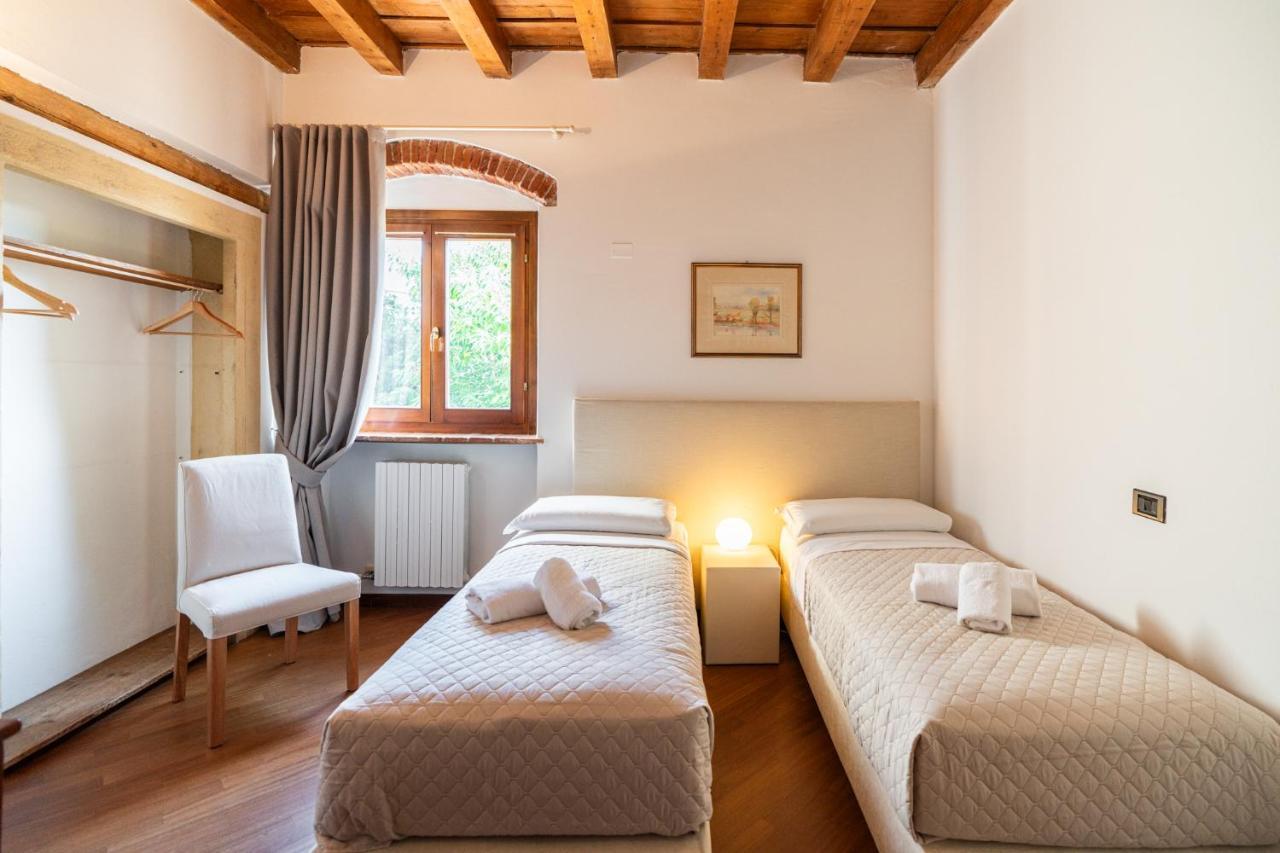 Domus Verona - Residenza Merici Buitenkant foto